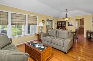 38 Canterbury Dr, Monroe Township, NJ 08831 - Photo 7