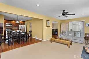 38 Canterbury Dr, Monroe Township, NJ 08831 - Photo 11