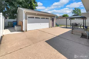 35 Furman Ave, Sayreville, NJ 08872 - Photo 23
