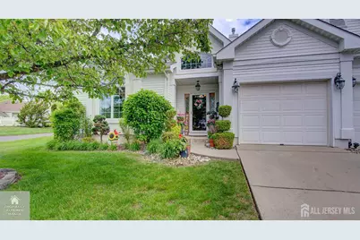 1 Kingston Court, Monroe Township, NJ 08831 - Photo 1