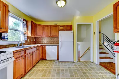 533 Ellis Parkway, Piscataway Township, NJ 08854 - Photo 23