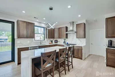 [Address not provided], Metuchen, NJ 08840 - Photo 15