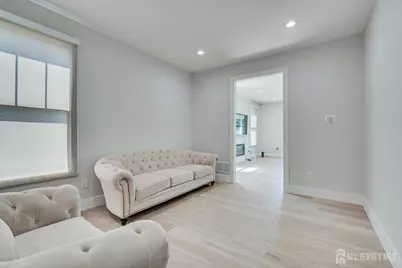 [Address not provided], Metuchen, NJ 08840 - Photo 7