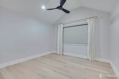 [Address not provided], Metuchen, NJ 08840 - Photo 35