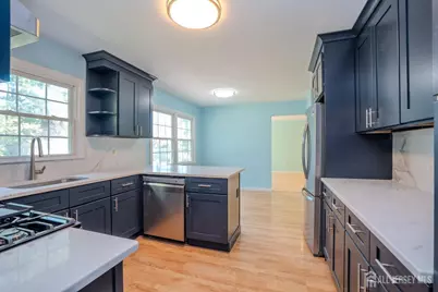 18 Parker Road, Plainsboro Township, NJ 08536 - Photo 11