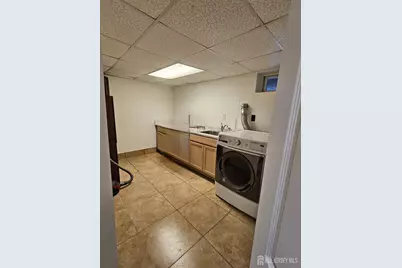 895 Madison Avenue, Rahway, NJ 07065 - Photo 17