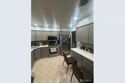 22 Evelyn Court, Maplewood, NJ 07040 - Photo 3