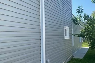 9 Bernath St, Carteret, NJ 07008 - Photo 5