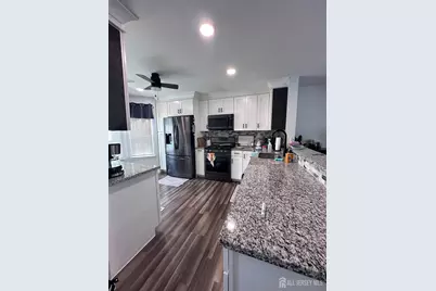 23 Washington Court, East Windsor Township, NJ 08520 - Photo 3