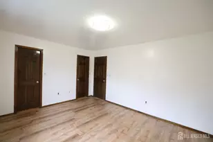 3 Jefferson Dr, Spotswood, NJ 08884 - Photo 7