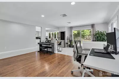 5 Phillip Drive, Edison, NJ 08820 - Photo 11