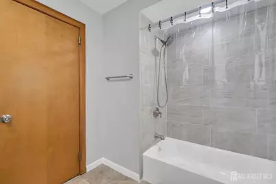 5 Phillip Drive, Edison, NJ 08820 - Photo 29