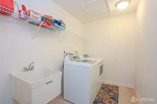 14 Jasmine Dr, Monroe Township, NJ 08831 - Photo 31