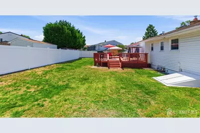 58 Richards Drive, Sayreville, NJ 08859 - Photo 33