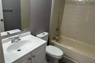 304 Wimbeldon Ct, North Brunswick Township, NJ 08902 - Photo 11