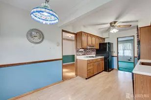 [Address not provided], Iselin, NJ 08830 - Photo 11