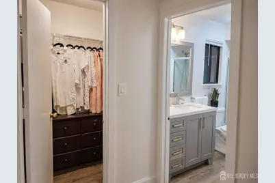 21 Carriage Place, Edison, NJ 08820 - Photo 29