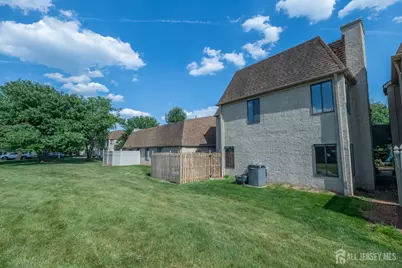 21 Carriage Place, Edison, NJ 08820 - Photo 39