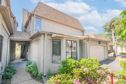 21 Carriage Place, Edison, NJ 08820 - Photo 3