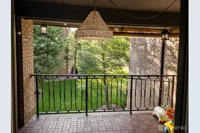 262 Willowbrook Drive, North Brunswick Township, NJ 08902 - Photo 27