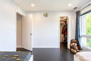 262 Willowbrook Dr, North Brunswick Township, NJ 08902 - Photo 23