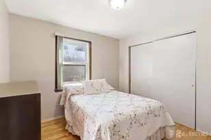 160 Stratton St, Piscataway Township, NJ 08854 - Photo 21