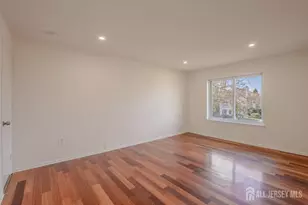 26 Farnham Square, Sayreville, NJ 08859 - Photo 25