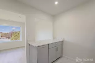 26 Farnham Square, Sayreville, NJ 08859 - Photo 19
