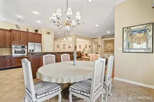 93 Country Club Dr, Monroe Township, NJ 08831 - Photo 11
