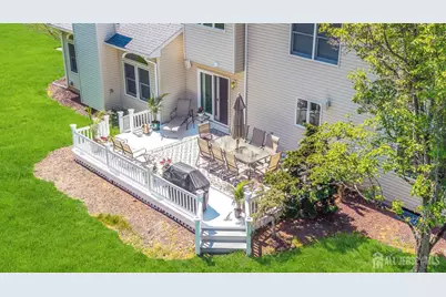 7 Seaman Drive, Freehold, NJ 07728 - Photo 5