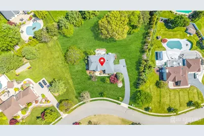7 Seaman Drive, Freehold, NJ 07728 - Photo 3