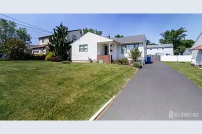 829 Harrell Avenue, Woodbridge Township, NJ 07095 - Photo 3