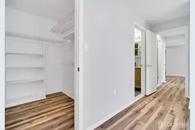 812 Green Hollow Drive, Iselin, NJ 08830 - Photo 23