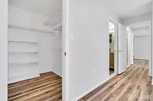 812 Green Hollow Dr, Iselin, NJ 08830 - Photo 23