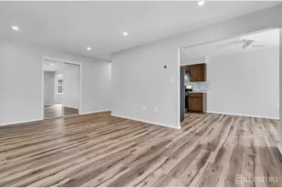 812 Green Hollow Drive, Iselin, NJ 08830 - Photo 11