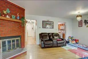 185 Nathan Dr, North Brunswick Township, NJ 08902 - Photo 9