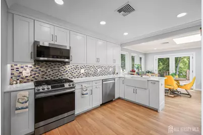 55 Wyoming Avenue, Spotswood, NJ 08884 - Photo 13