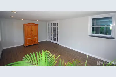 276 Milford Lane, Monroe Township, NJ 08831 - Photo 31