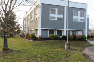 981 State Route 33 W, Monroe Township, NJ 08831 - Photo 1