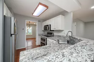 5 Cherrywood Dr, Piscataway Township, NJ 08854 - Photo 9