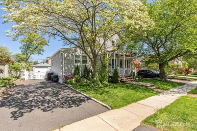 613 Maplewood Avenue, Roselle Park, NJ 07204 - Photo 35