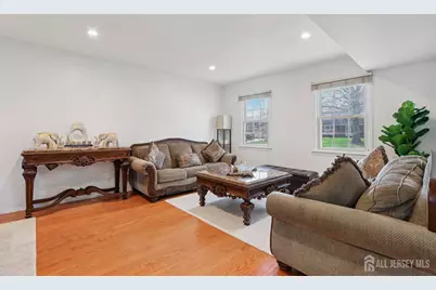 12 Mackenzie Lane, Plainsboro Township, NJ 08540 - Photo 5
