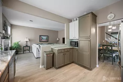28 Sand Hill Court, Jamesburg, NJ 08831 - Photo 21