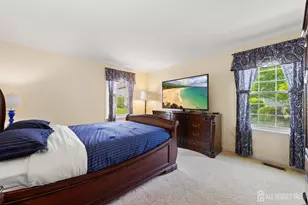 10 Alexander Hamilton Ct, Monroe Township, NJ 08831 - Photo 17