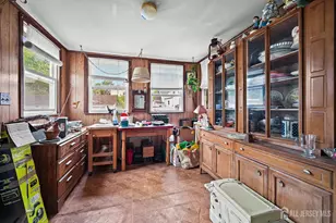 611 Pacific Ave, Perth Amboy, NJ 08861 - Photo 21