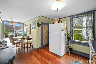611 Pacific Avenue, Perth Amboy, NJ 08861 - Photo 29