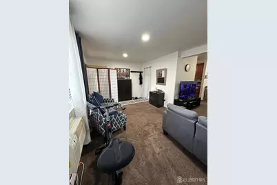 509 Cricket Lane, Woodbridge Township, NJ 07095 - Photo 9