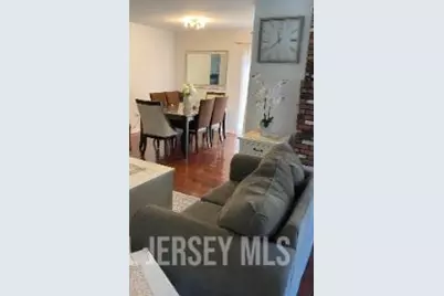 100 E Riverbend Drive, North Brunswick Township, NJ 08902 - Photo 21