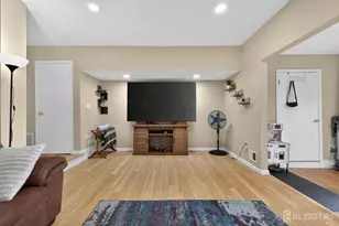 404 McDowell Dr, East Brunswick Township, NJ 08816 - Photo 13