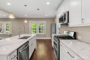 17 N Adelaide Ave N, Highland Park, NJ 08904 - Photo 17